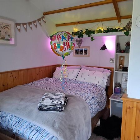 Hotel Peppercorn Pod At Beck House Glamping Salmonby Exterior foto