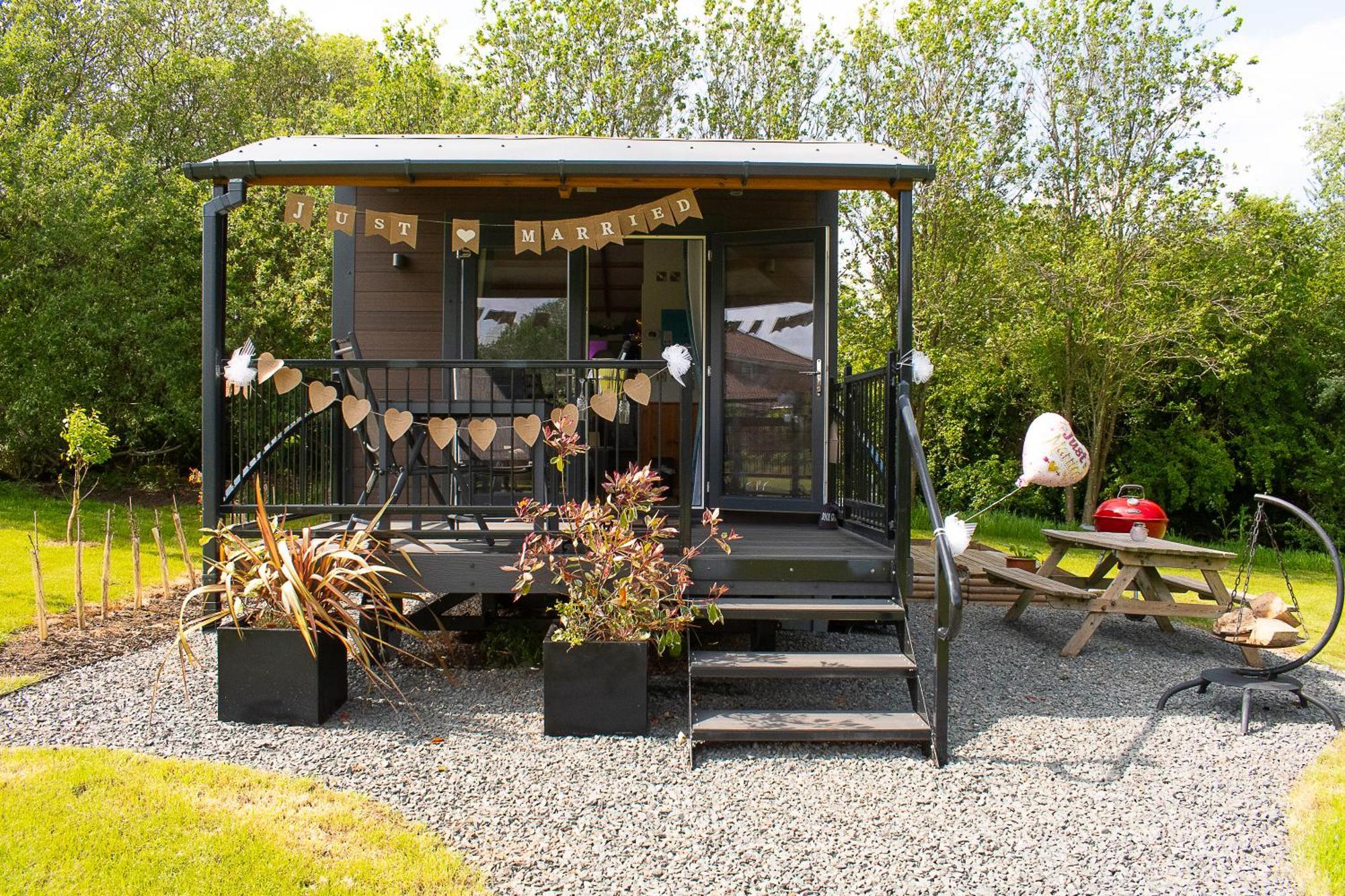 Hotel Peppercorn Pod At Beck House Glamping Salmonby Exterior foto