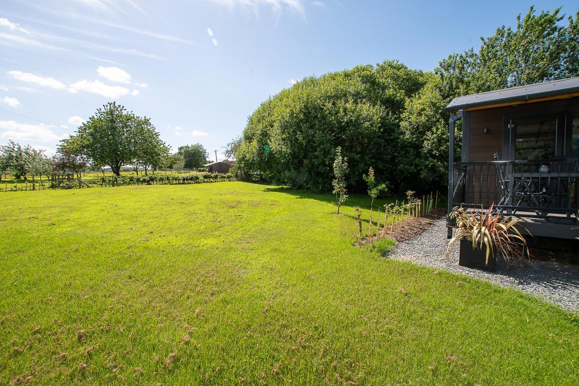 Hotel Peppercorn Pod At Beck House Glamping Salmonby Exterior foto
